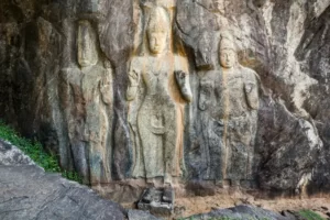 buduruwagala-rock-carvings-buduruwagala-ancient-buddhist-temple-sri-lanka